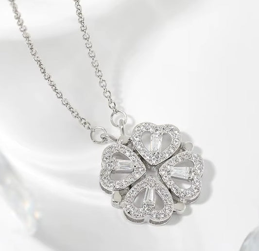 Heart shape necklage